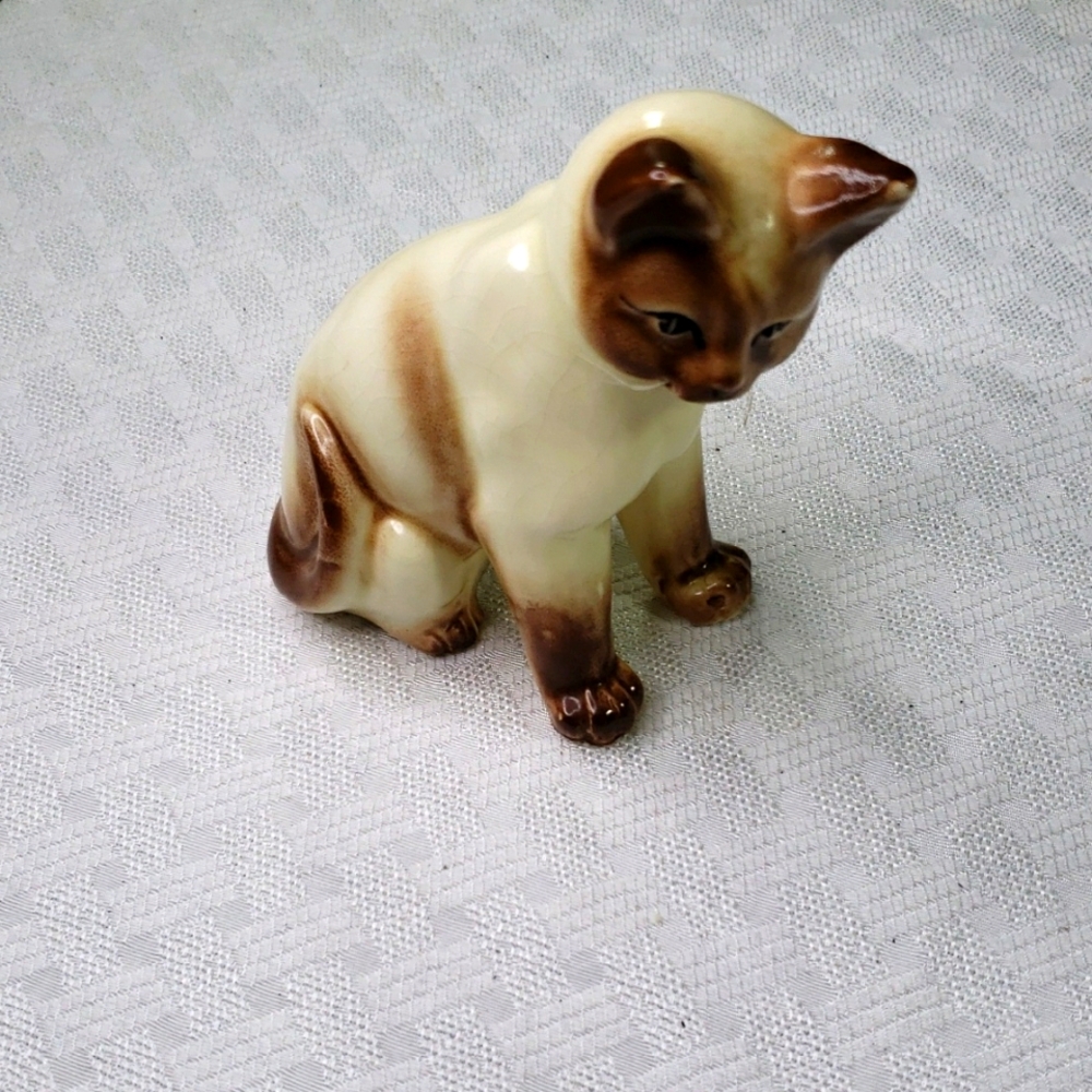 1963 Inarco Siamese Cat Figurine